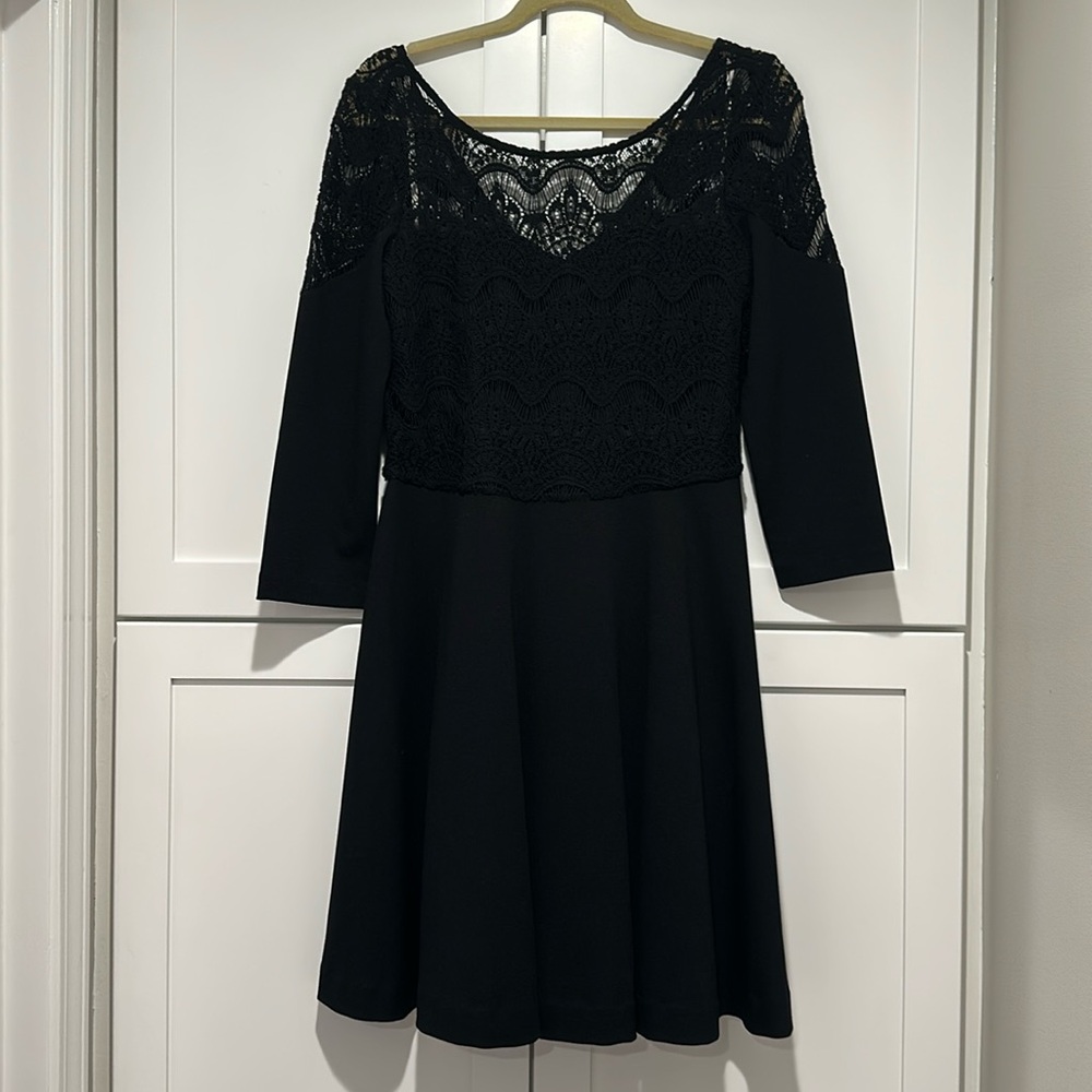 Lilly Pulitzer lace bodice knee length dress size Large